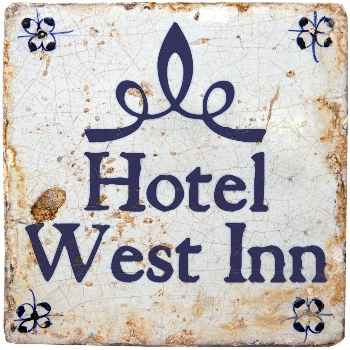 Hotel West Inn Hippolytushoef エクステリア 写真